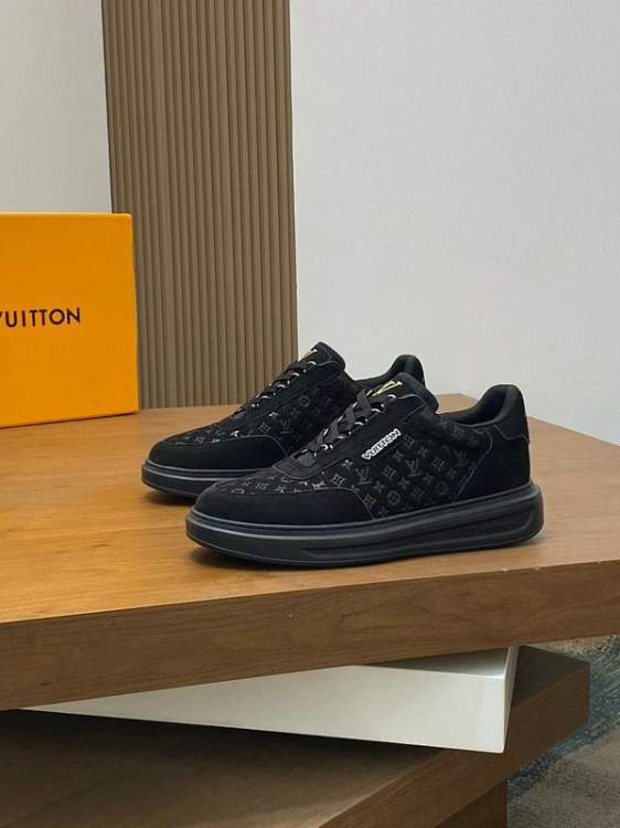 Picture of Louis Vuitton Shoes _SKULVsz38-44jyq120617660